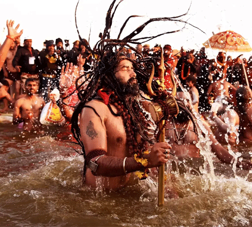 Shahi Snan at Kumbh Mela: A Sacred Dip in Divine Waters